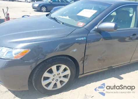 2009 Toyota Camry Hybrid z USA, uszkodzony, nr VIN JTNBB46KX93053296